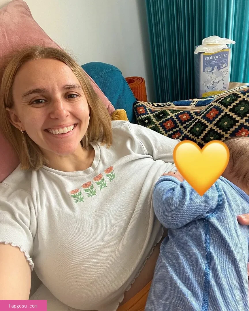 Hannah Witton