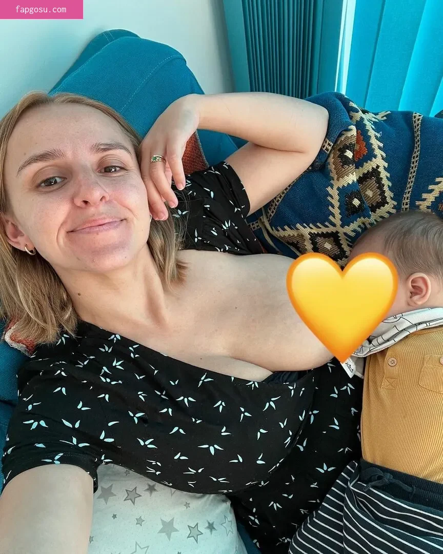 Hannah Witton
