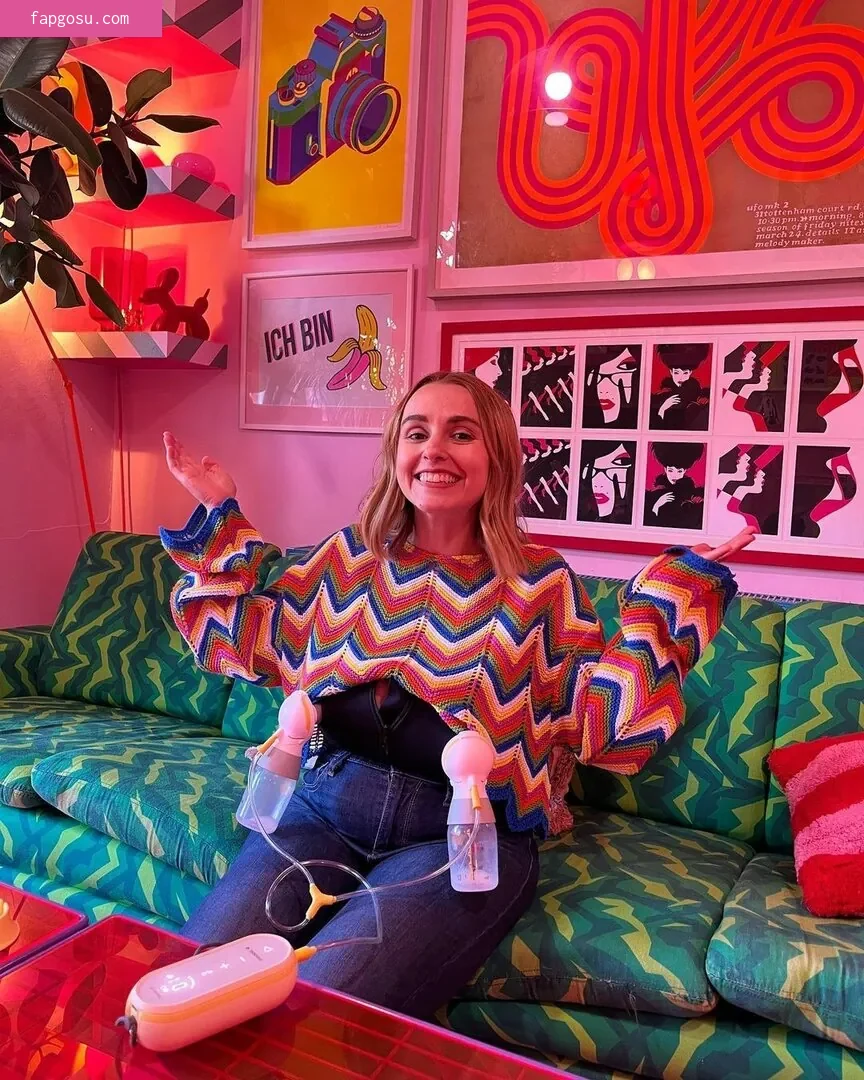 Hannah Witton