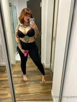 hxlloweenqueen content