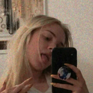 iBlondie123