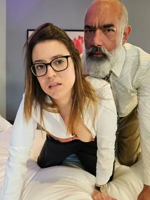 Innocenthotwifexxx