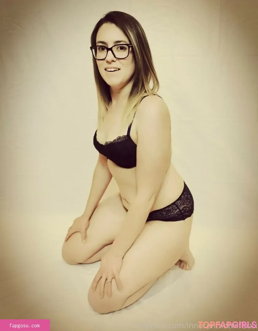 Innocenthotwifexxx - Photo #41