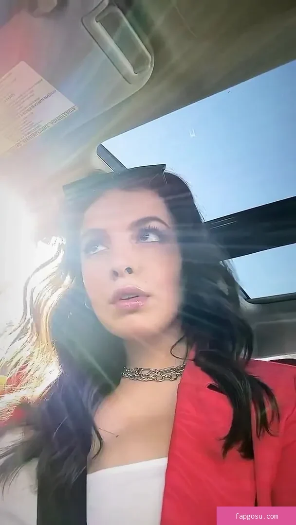 Isabella Gomez