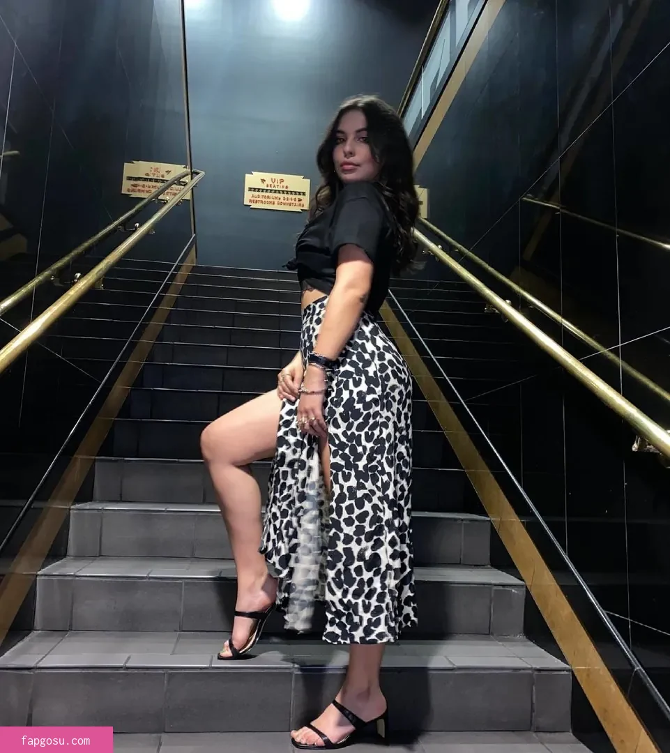 Isabella Gomez