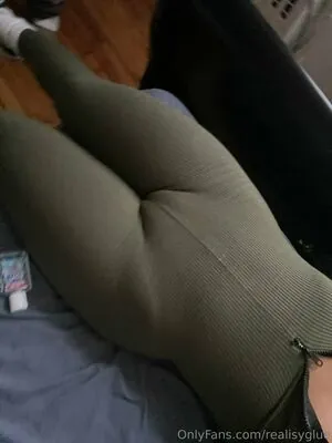 Isy Glue content