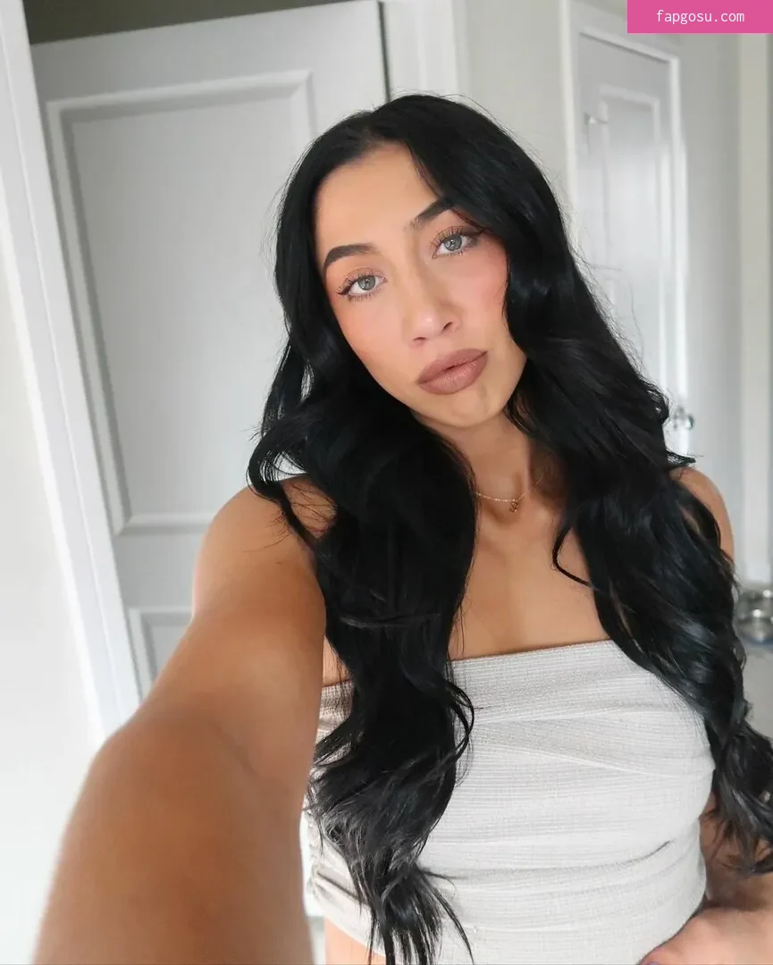 Indi Hartwell