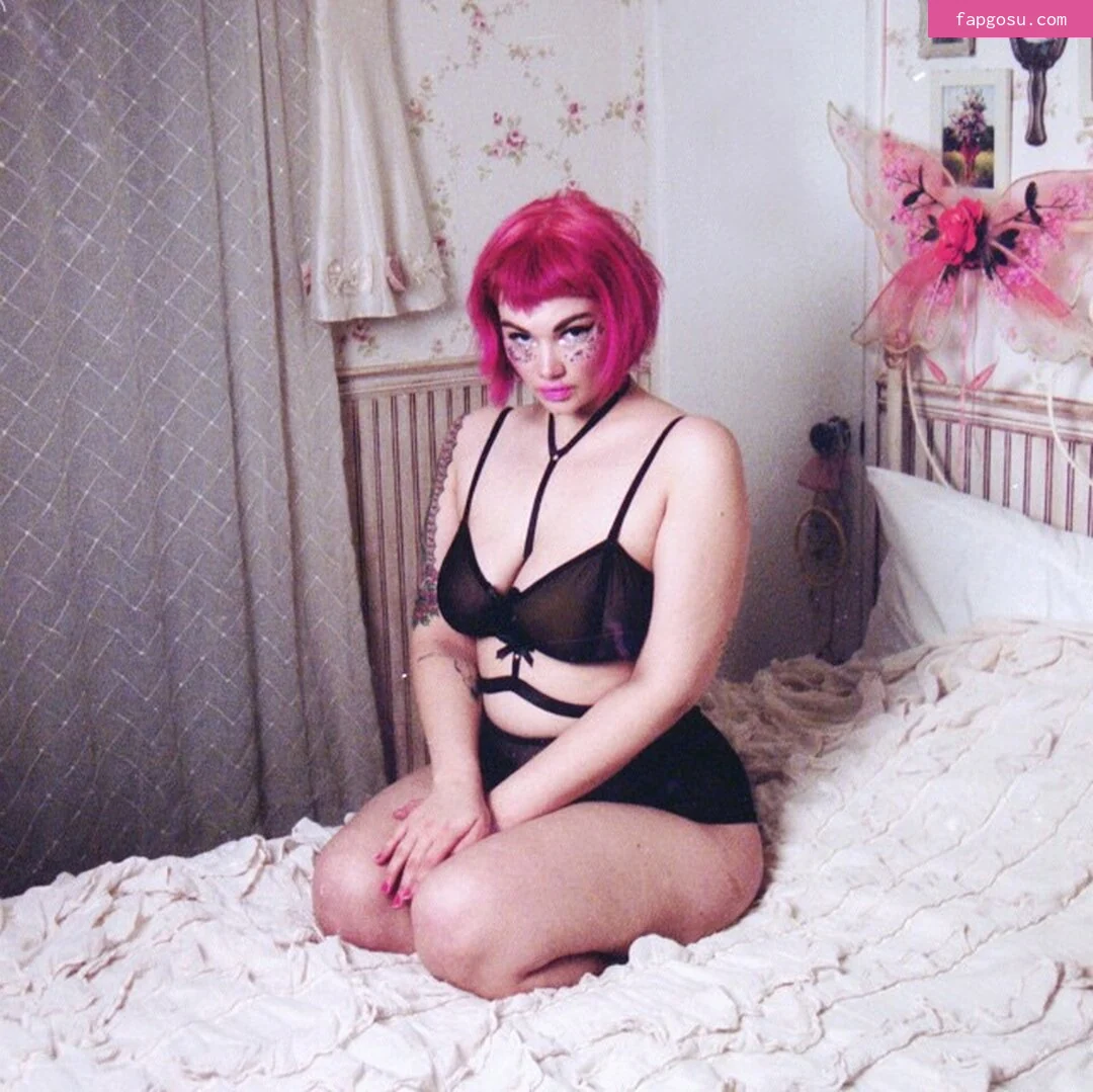 isabel_hendrix