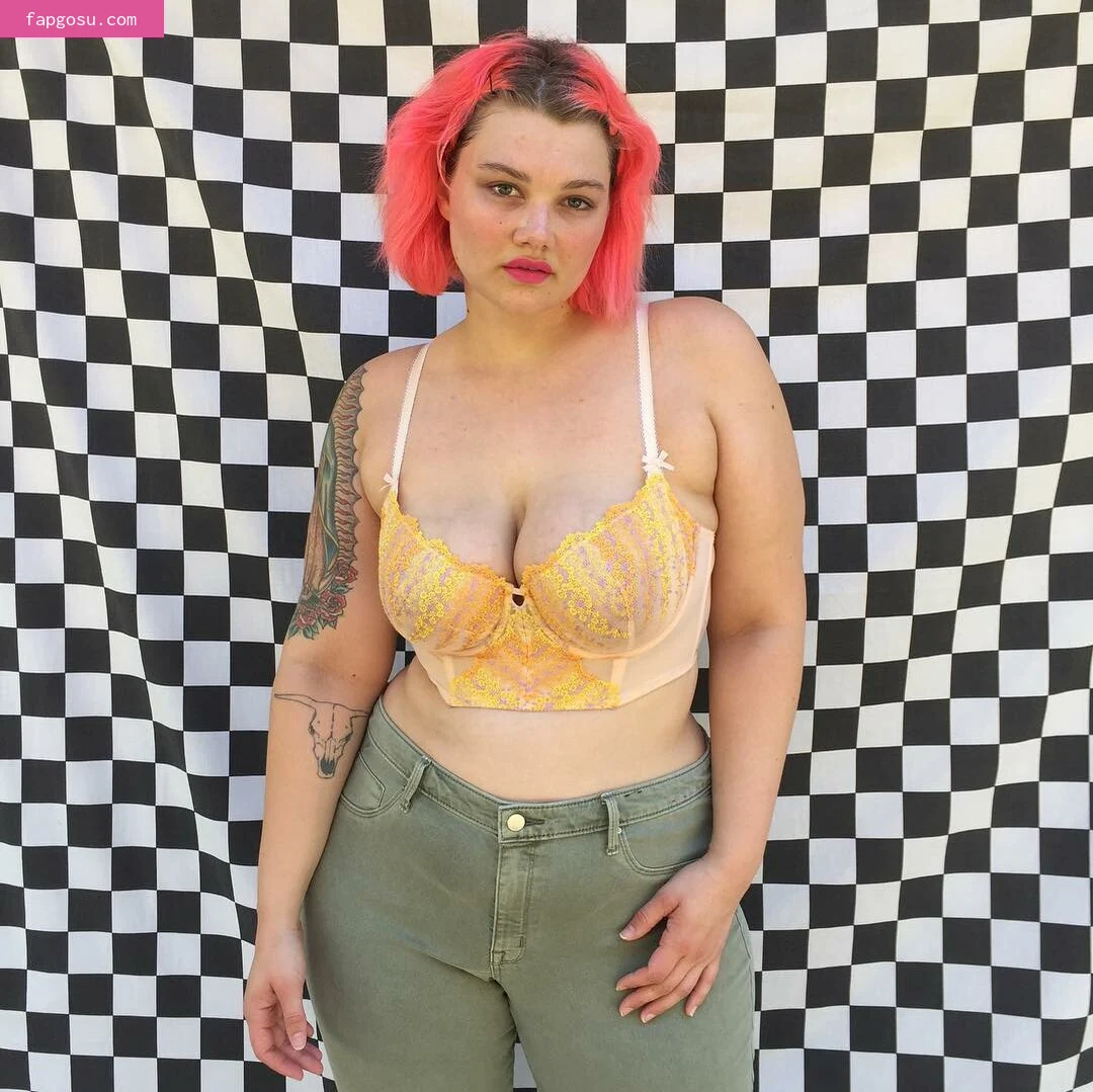 isabel_hendrix
