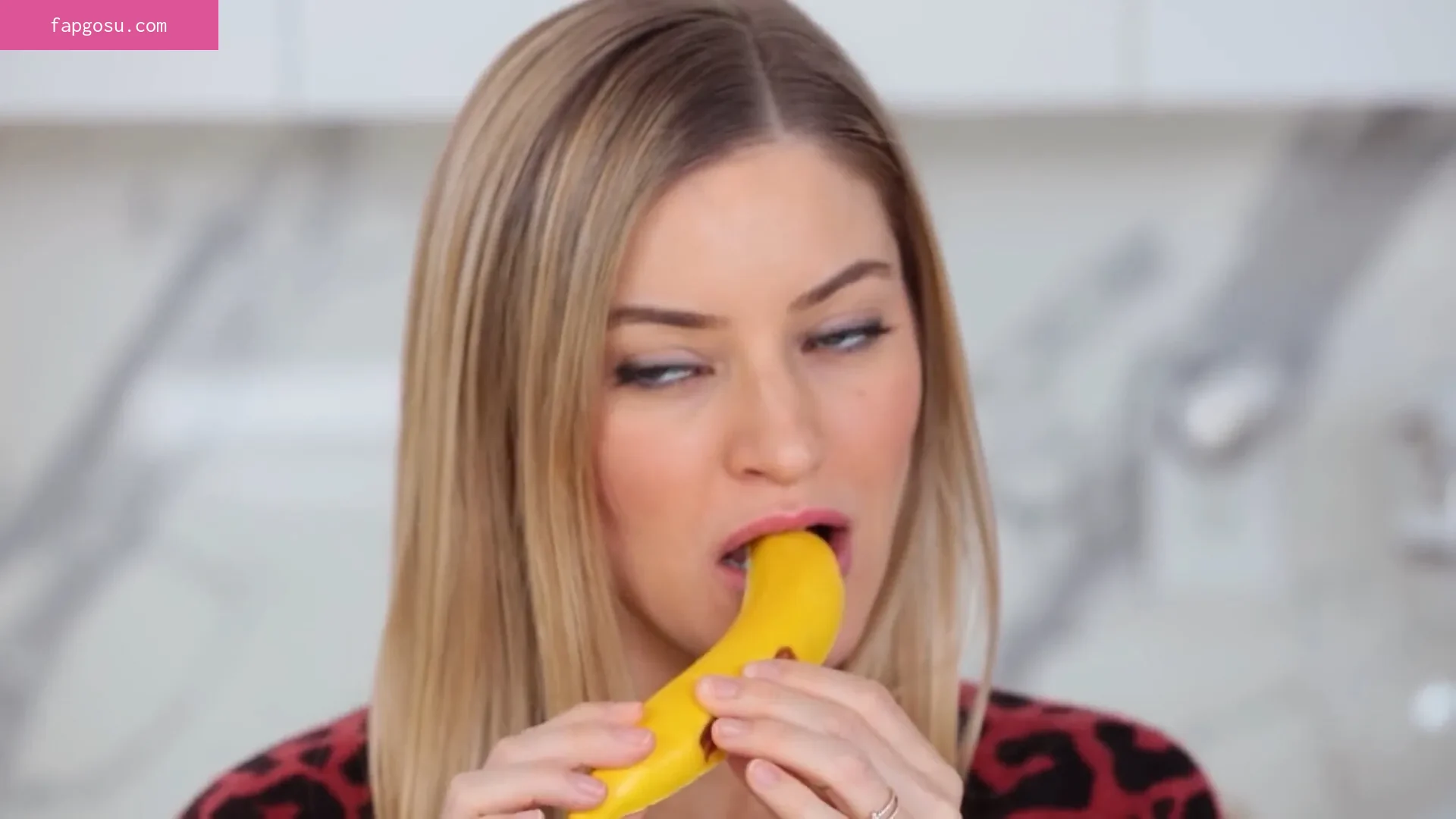 iJustine