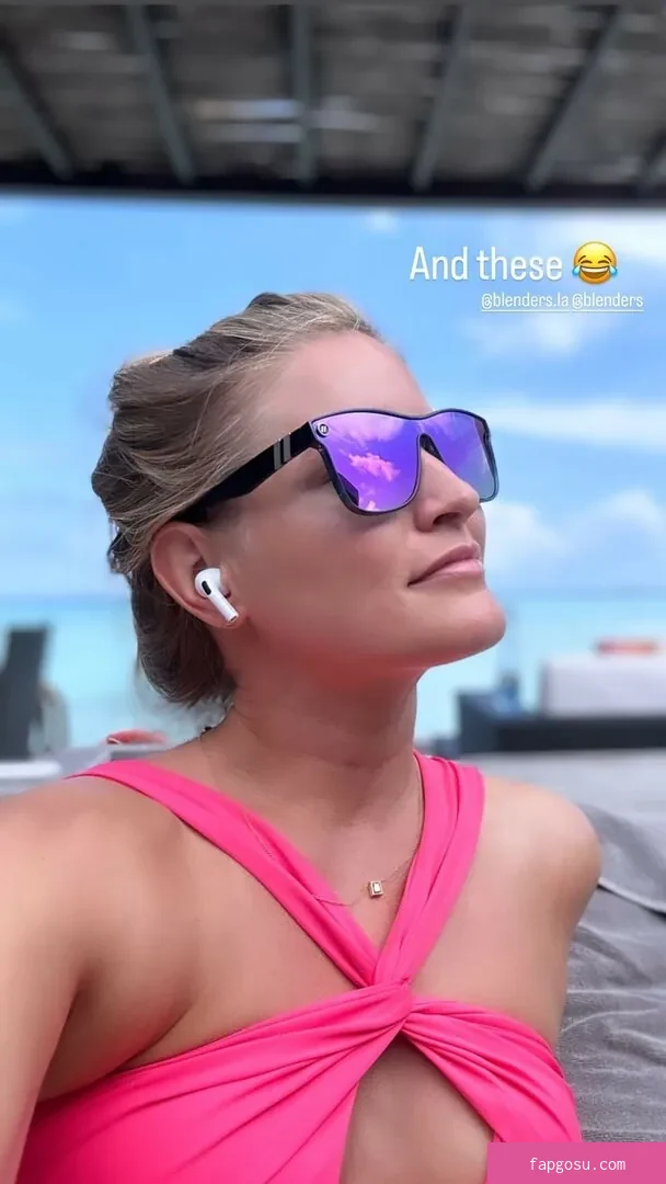 iJustine