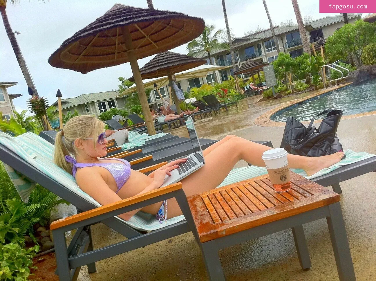iJustine