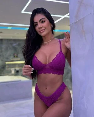 Iuly Lima content