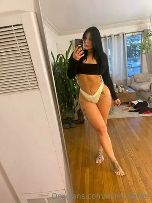 Ivy Lebelle