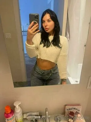 Ivy Lebelle