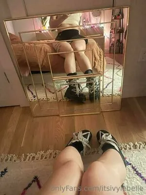 Ivy Lebelle