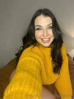 Ivy Lebelle