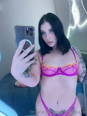 Ivy Lebelle