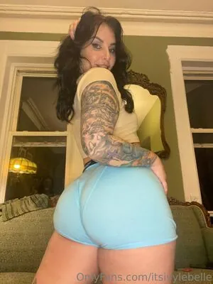 Ivy Lebelle