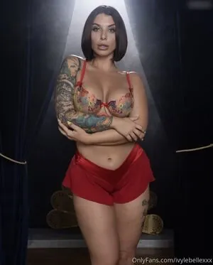 Ivy Lebelle
