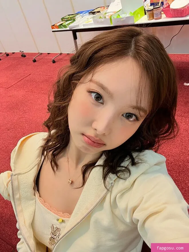 I’m Nayeon