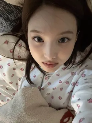 I’m Nayeon content