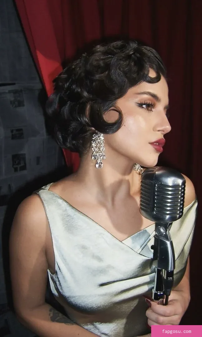 Isabela Merced