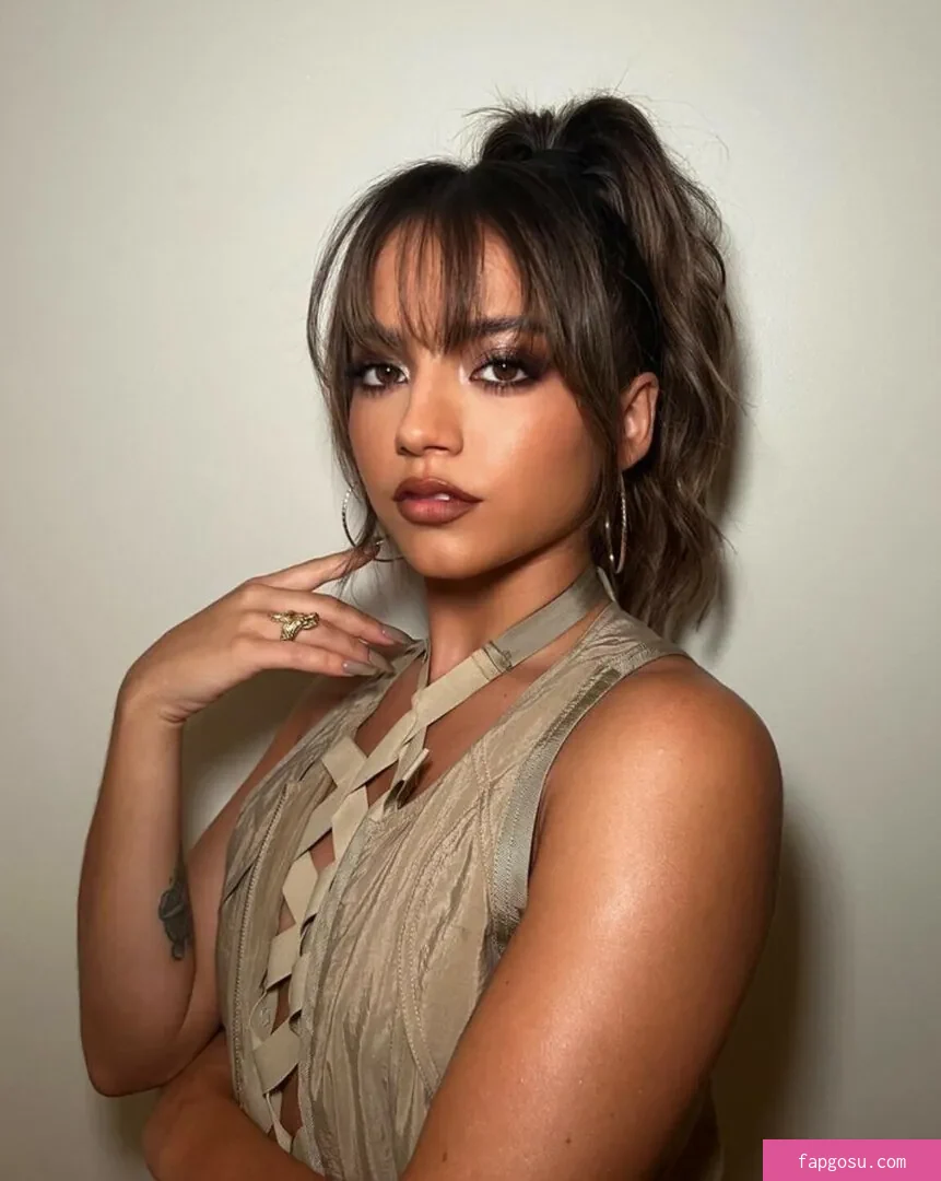 Isabela Merced