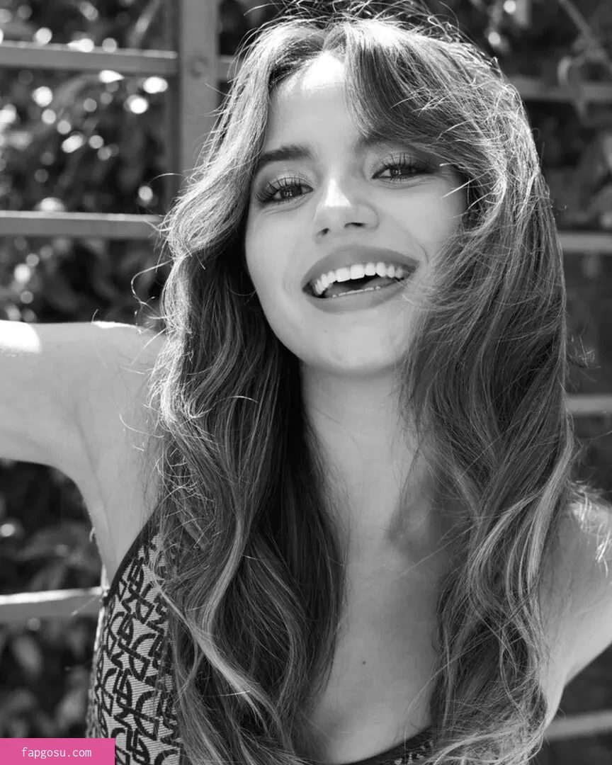 Isabela Merced