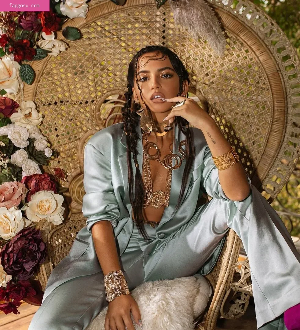 Isabela Merced