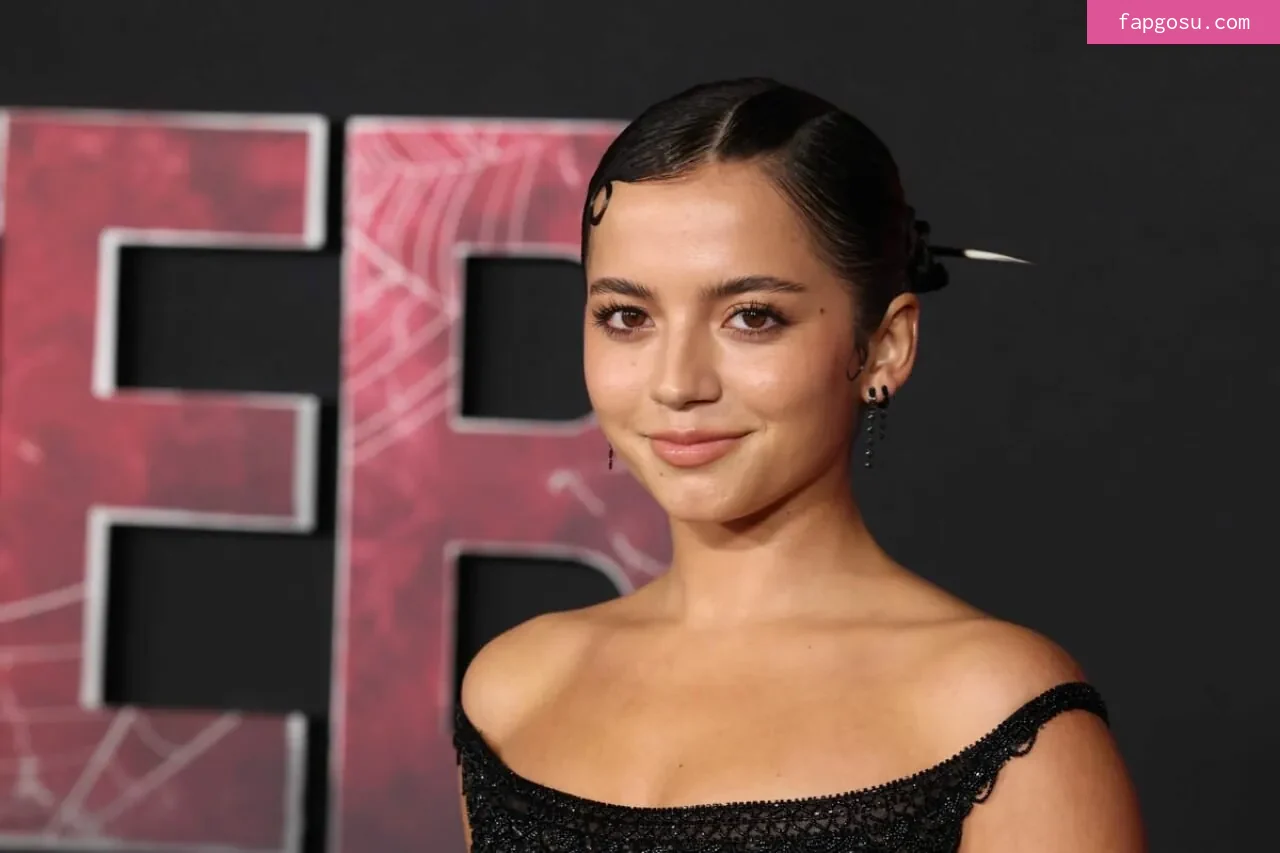 Isabela Merced
