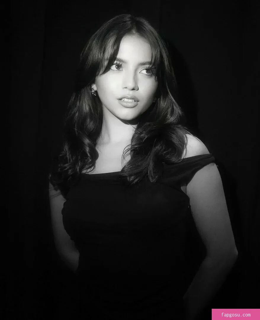 Isabela Merced