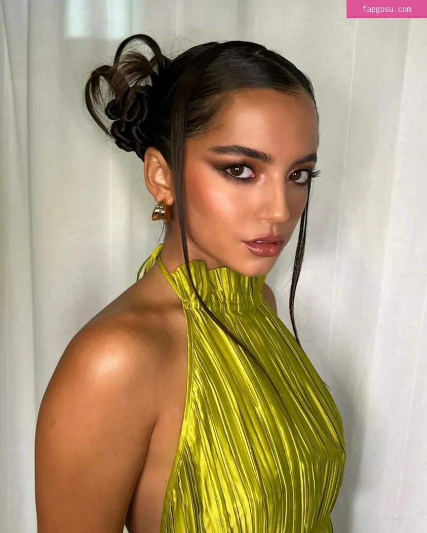 Isabela Merced
