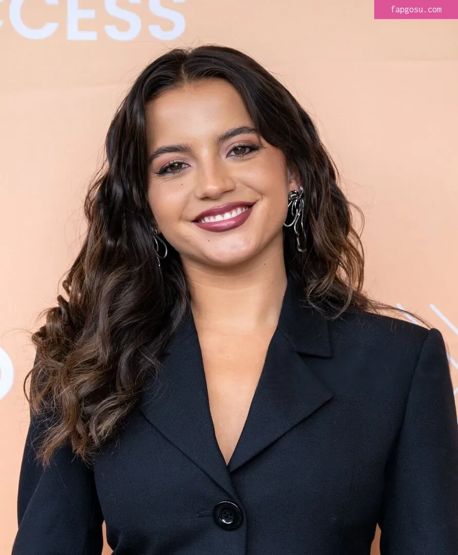 Isabela Merced