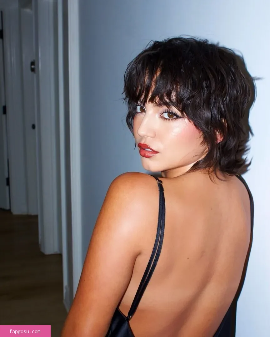 Isabela Merced