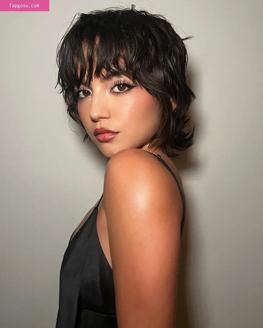 Isabela Merced