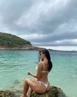 Ioanna Petsa content
