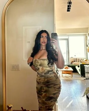 Isabel Palacio content