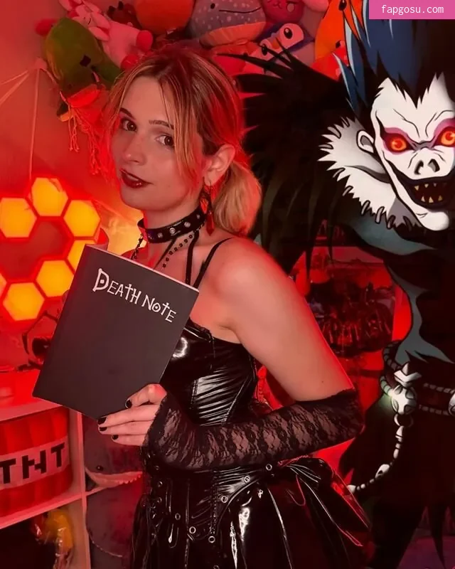 its_peachybunnn