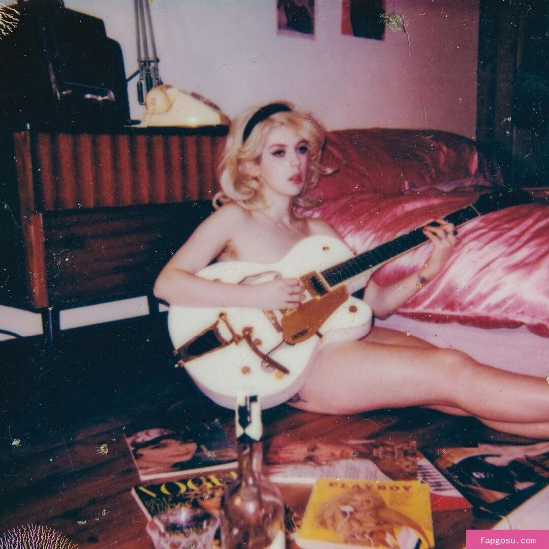 Izzy Phillips