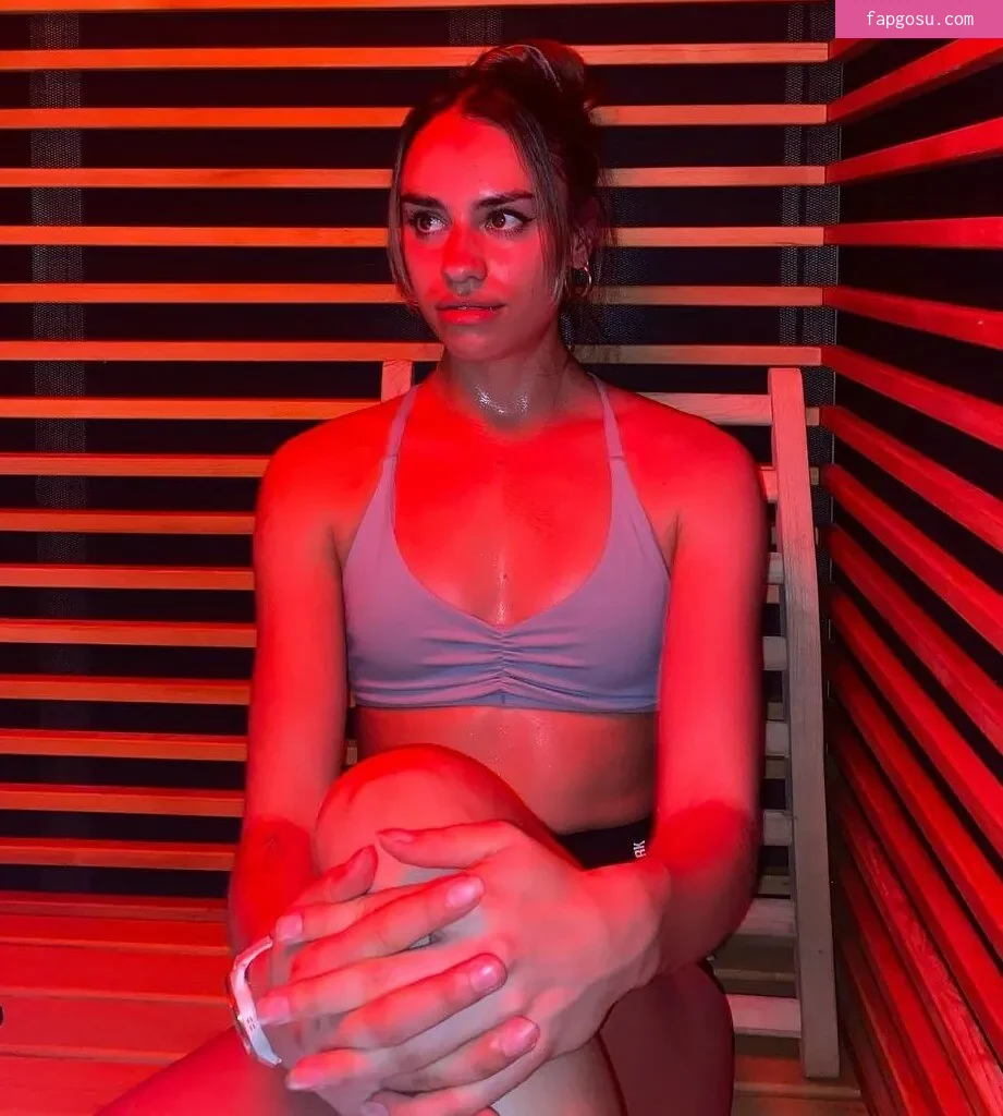Imogen Russell - Photo #226