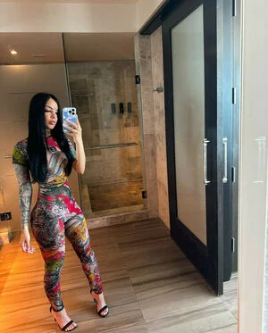 IG __xosarah / xosarahg content