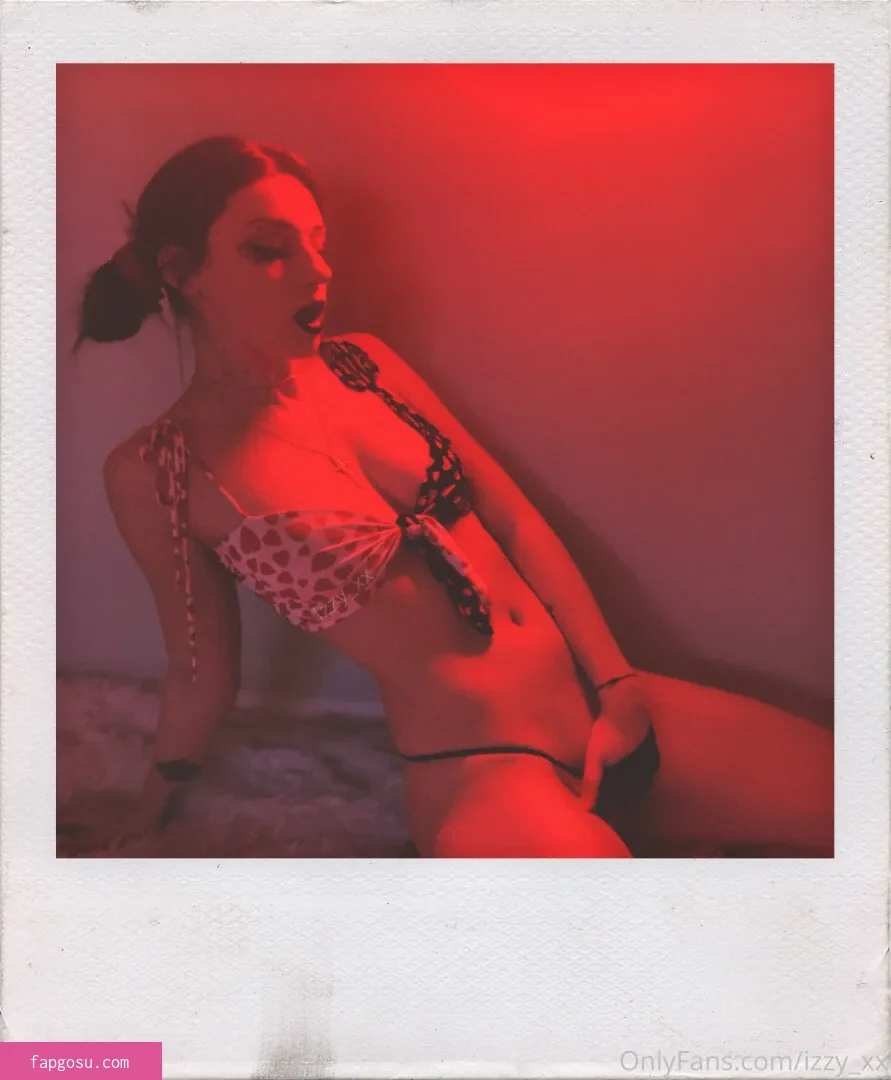 Izzy_xx