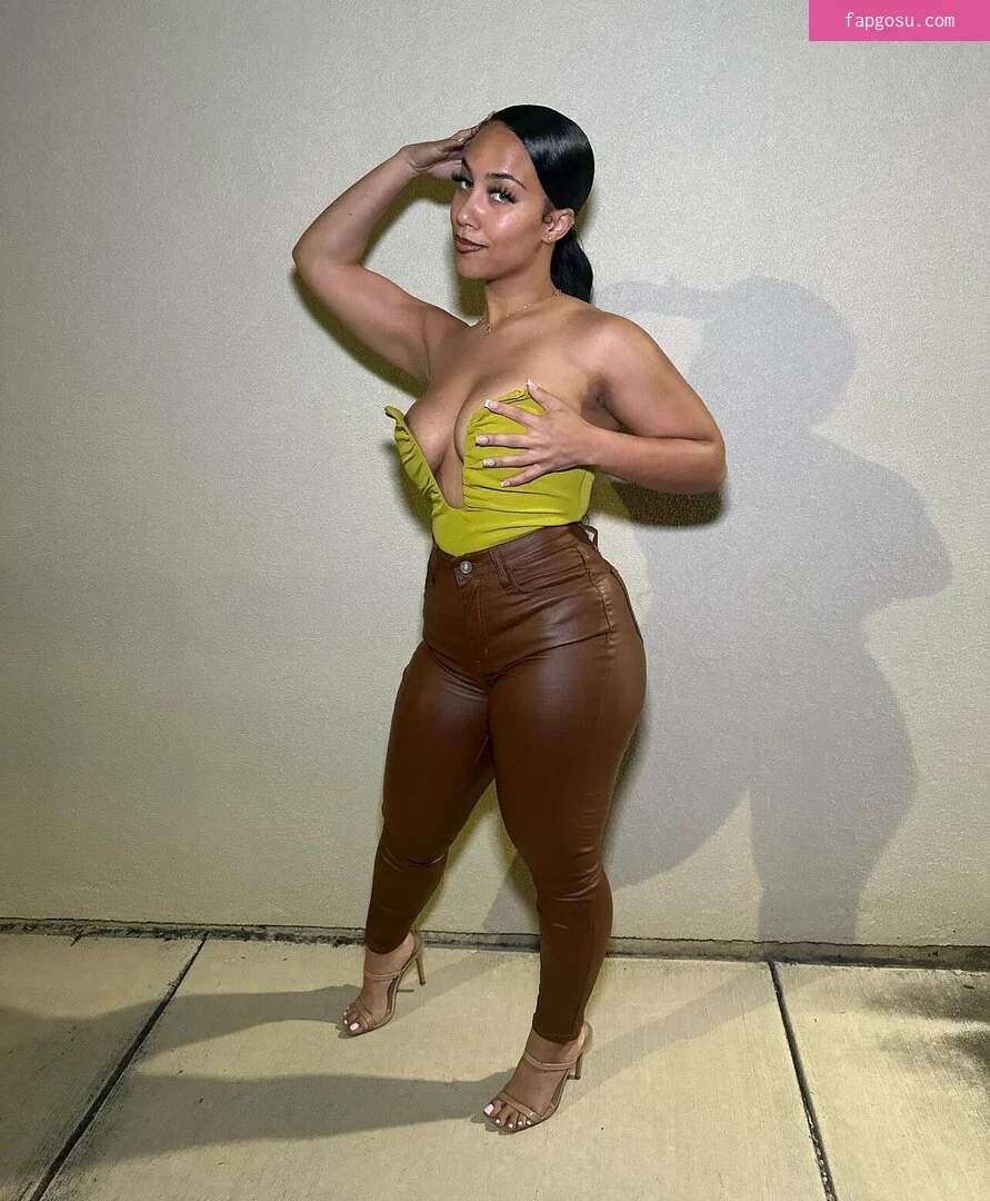 izzypaigee