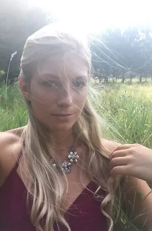 johnnyglamour17 content