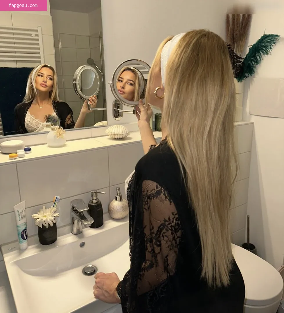 jacquelinax