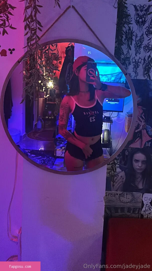 JadeyJade