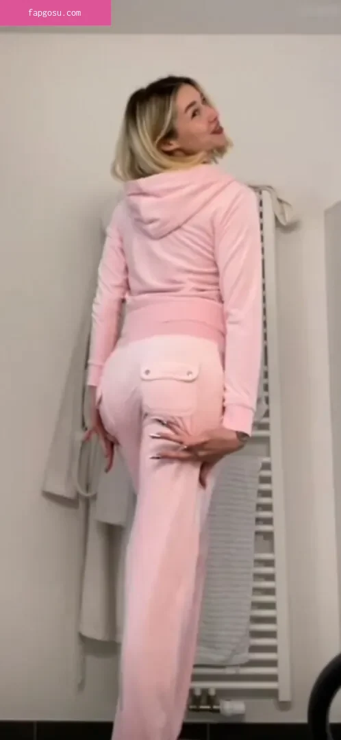 Janaxnell