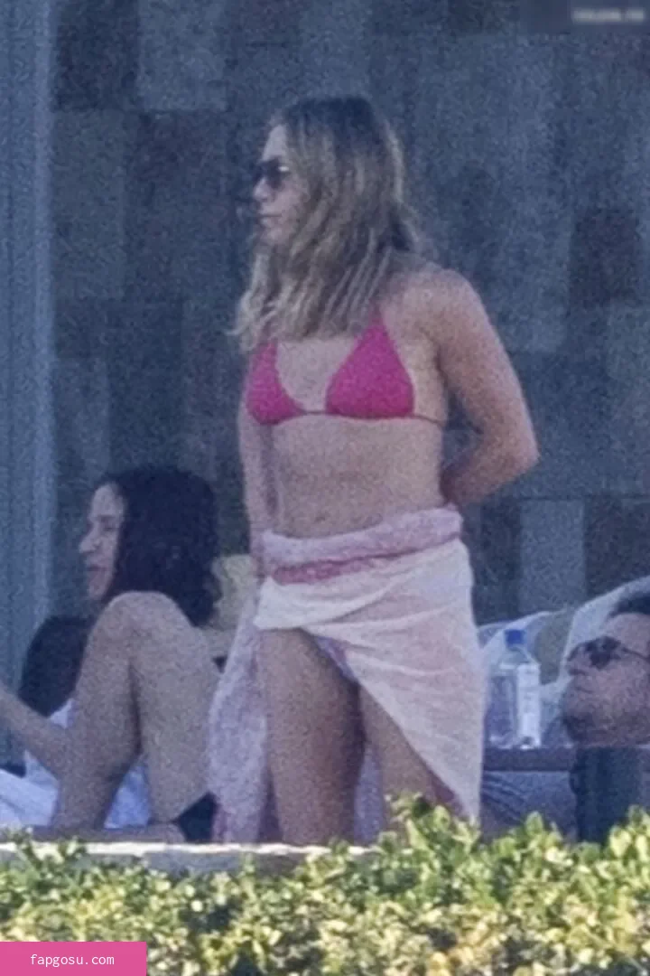Jennifer Aniston