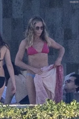 Jennifer Aniston